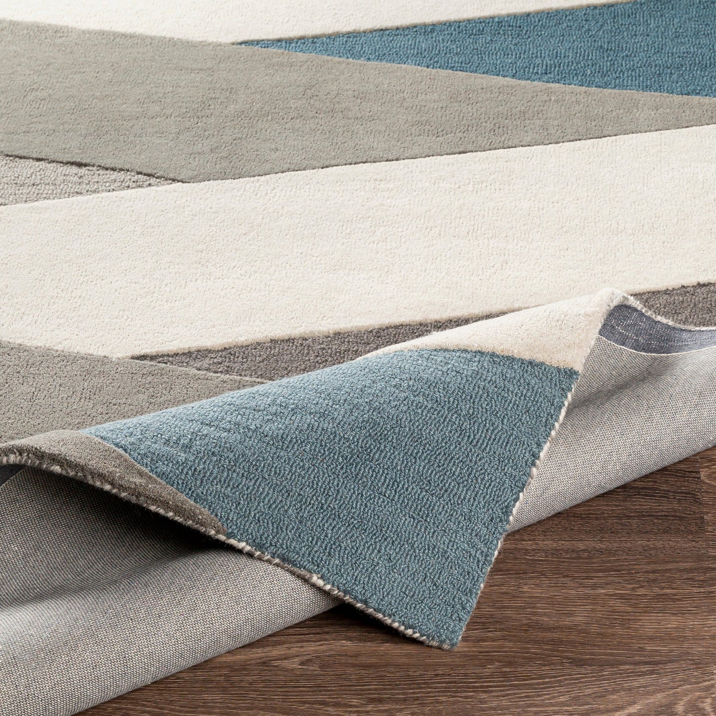 004 SR-879395 | Closeup | Brooklyn Rug - 26246 by Surya in teal, beige, charcoal, medium gray. Made from 100% wool in a unique style.