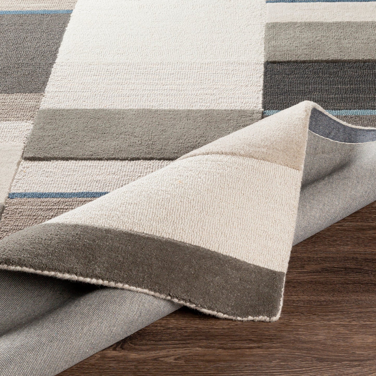 005 SR-879400,SR-879403 | Closeup | Brooklyn Rug - 26203 by Surya in teal, medium gray, beige, brown, charcoal. Made from 100% wool in a unique style.