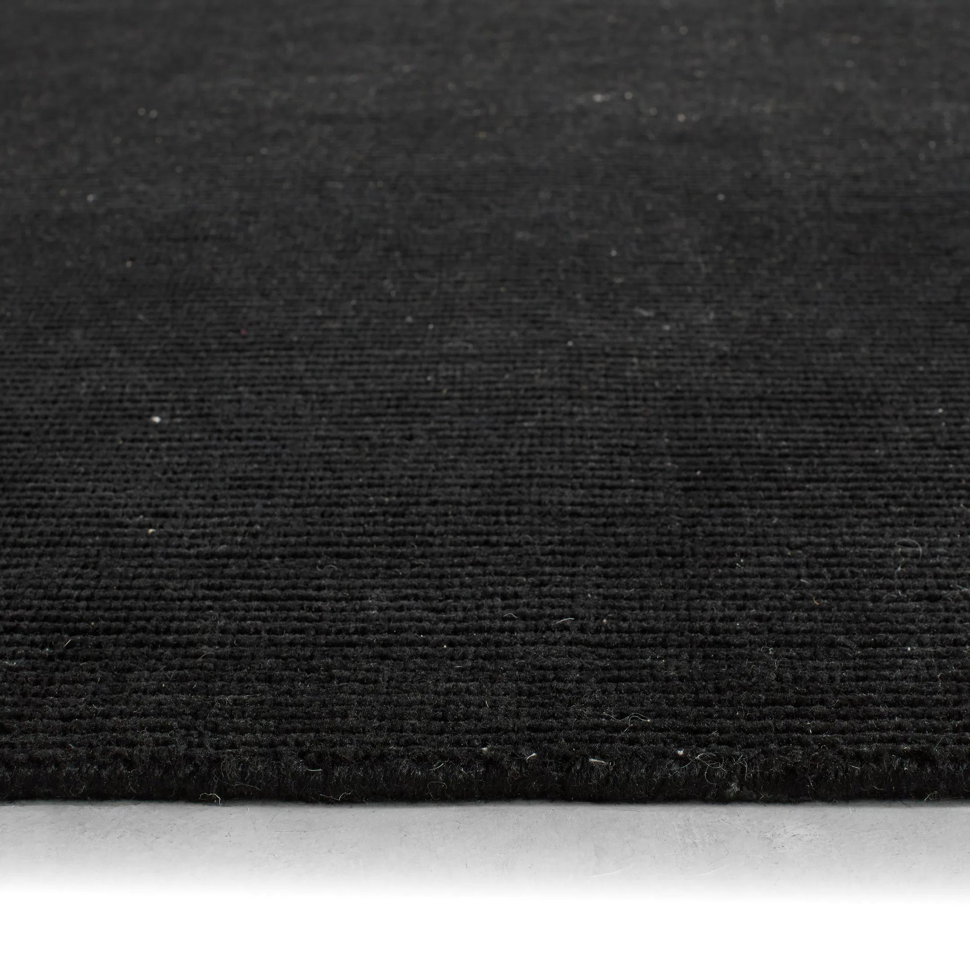 Brevin BRV11 Indoor/Outdoor Rug by Jaipur Living in black. Made from 100% pet yarn in a unique style.