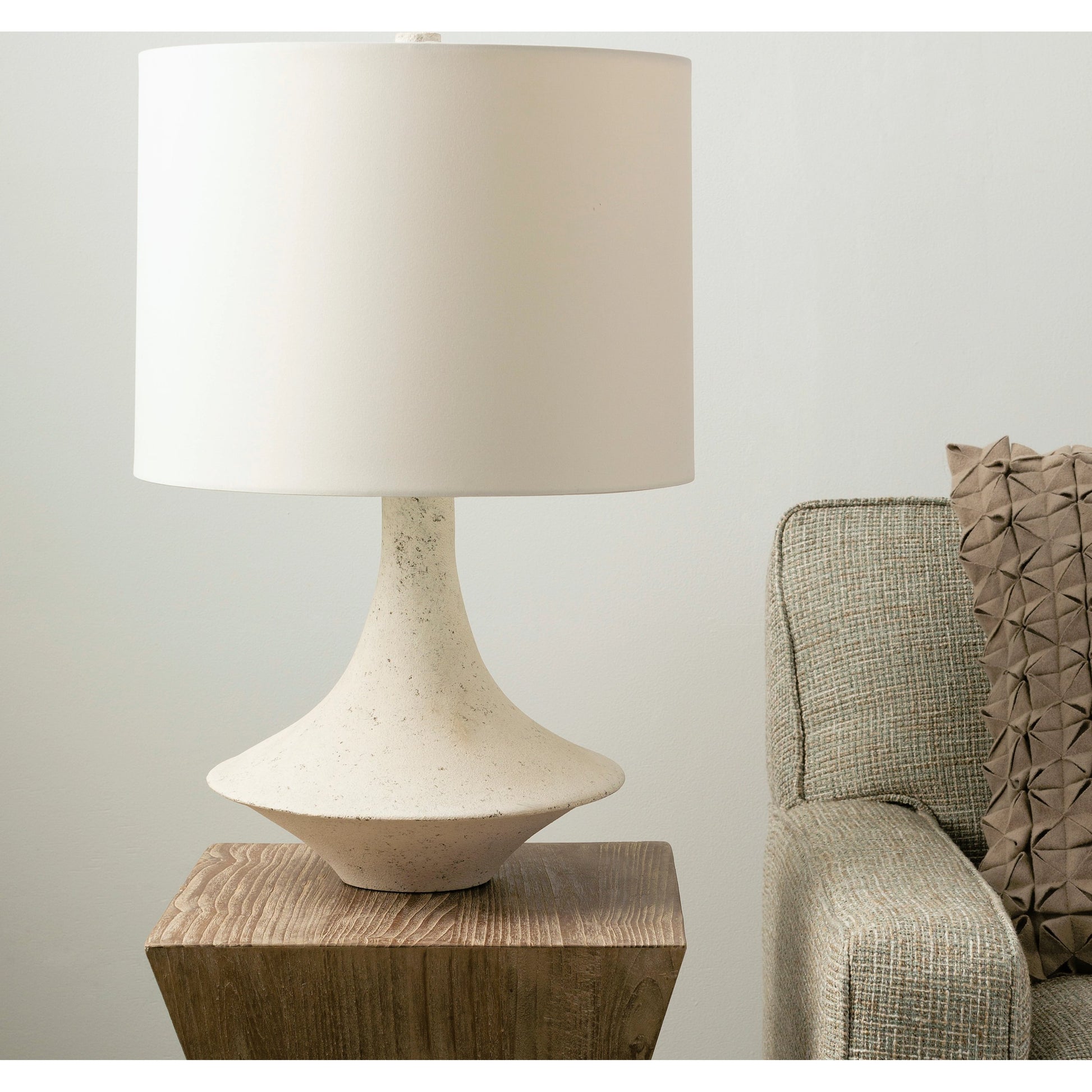 Bryant - 13952 by Surya. Made from cotton in a modern style.