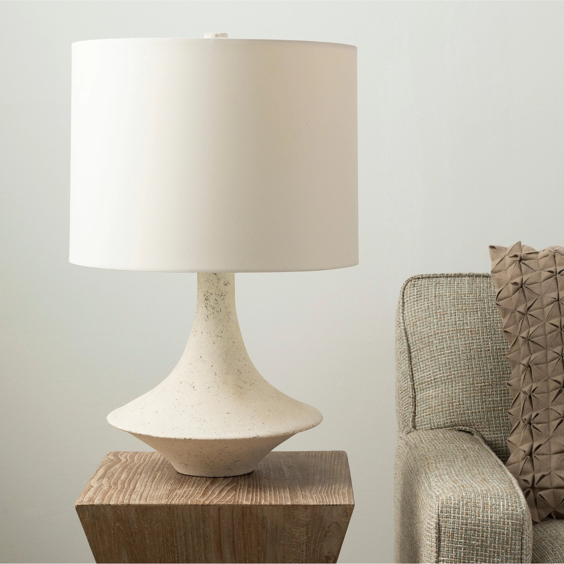 Bryant - 13952 by Surya. Made from cotton in a modern style.