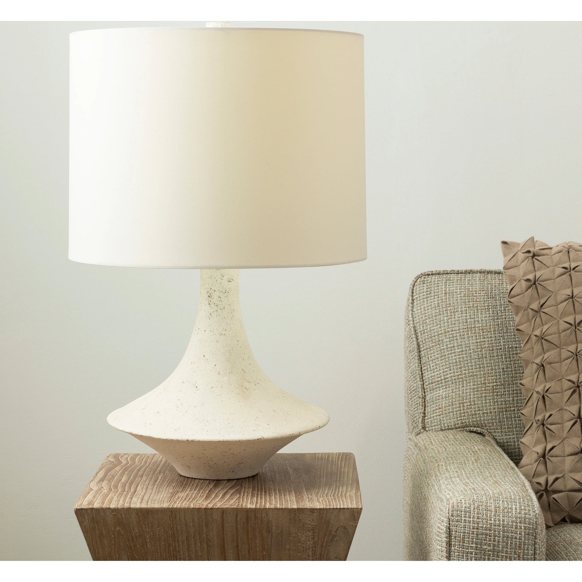 Bryant - 13952 by Surya. Made from cotton in a modern style.