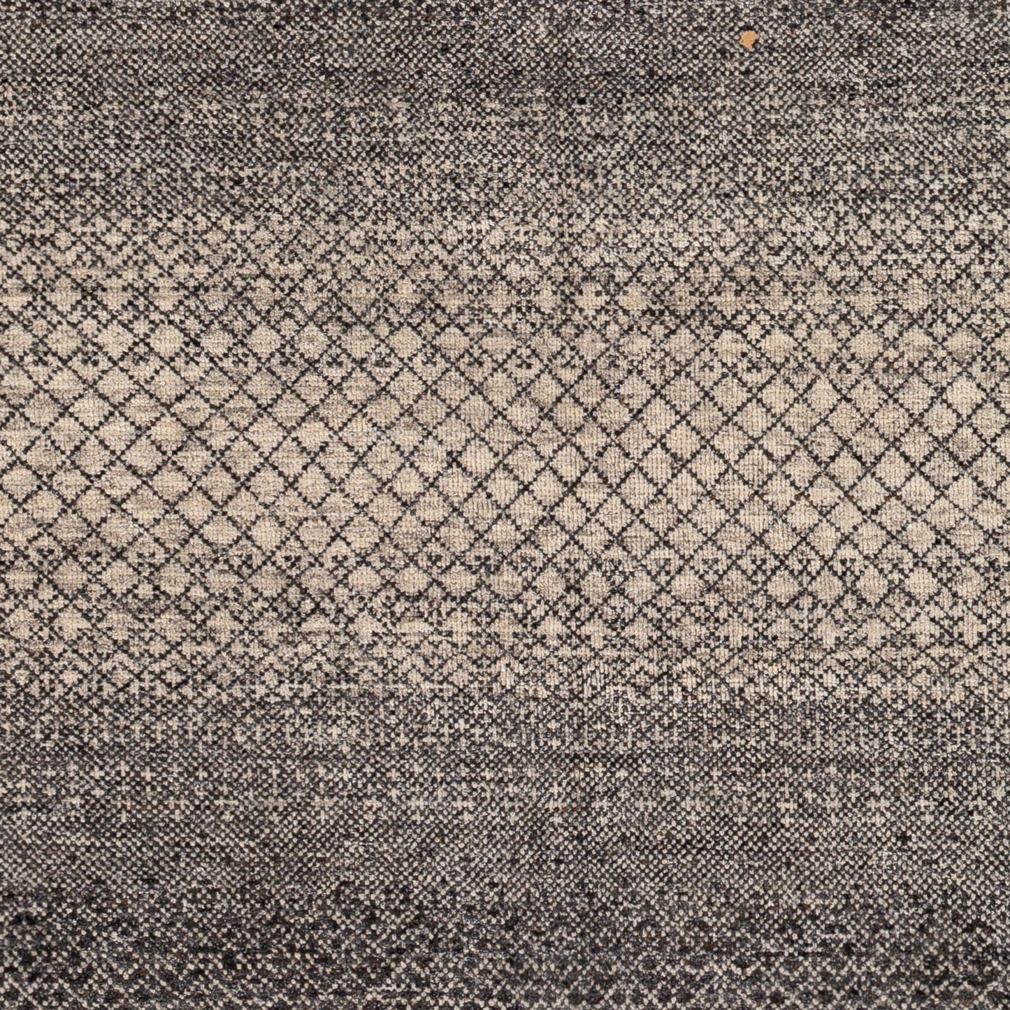 008 SI-1877693,SI-1877694,SI-1877695,SI-1877696 | Closeup | Bethesda BTD-2300 Rug by Surya. Made from unique in a unique style.