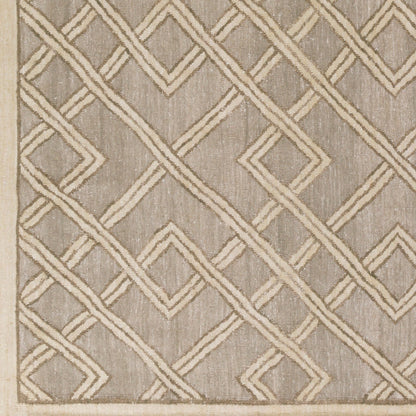 Brighton BTN-4000 Rug by Surya. Made from 100% viscose in a unique style.