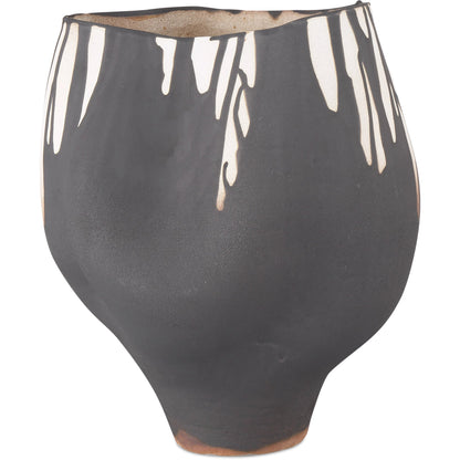 Inoue Vase by Currey and Company in black, off-white. Made from porcelain in a modern style.