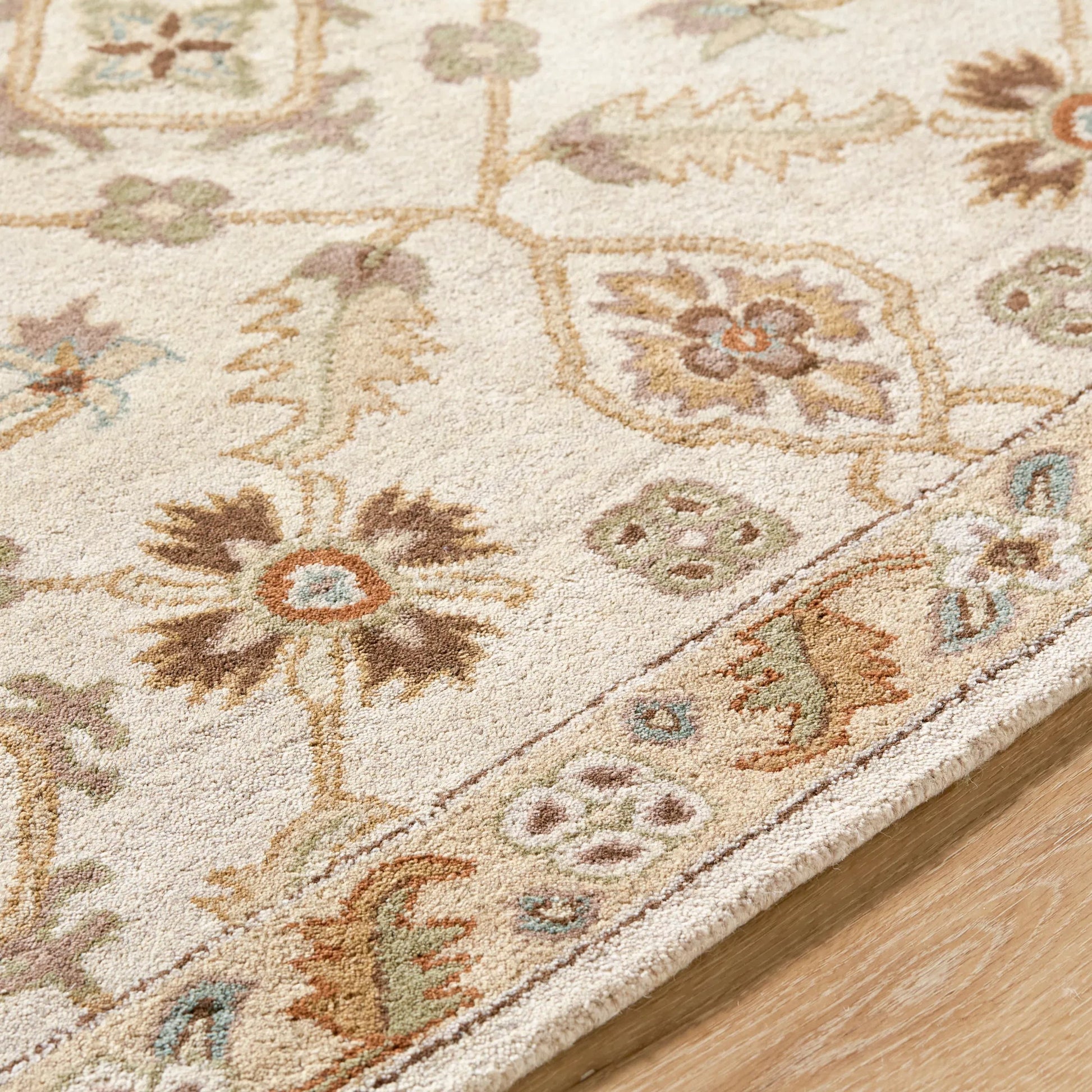 Caesar CAE-1083 Rug by Livabliss. Made from 100% wool in a unique style.
