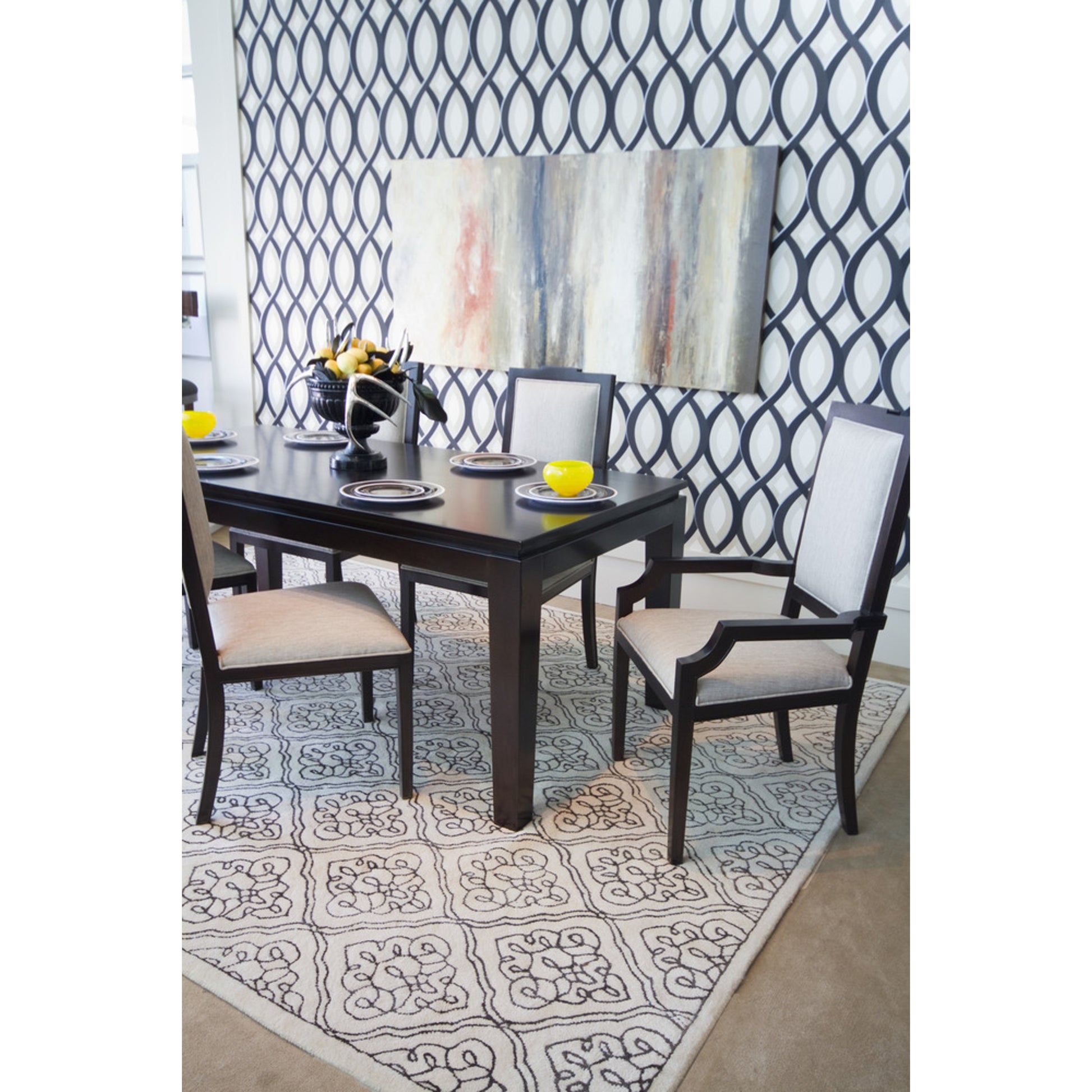 Modern Classics Rug - 220 by Surya. Made from 100% new zealand wool in a unique style.
