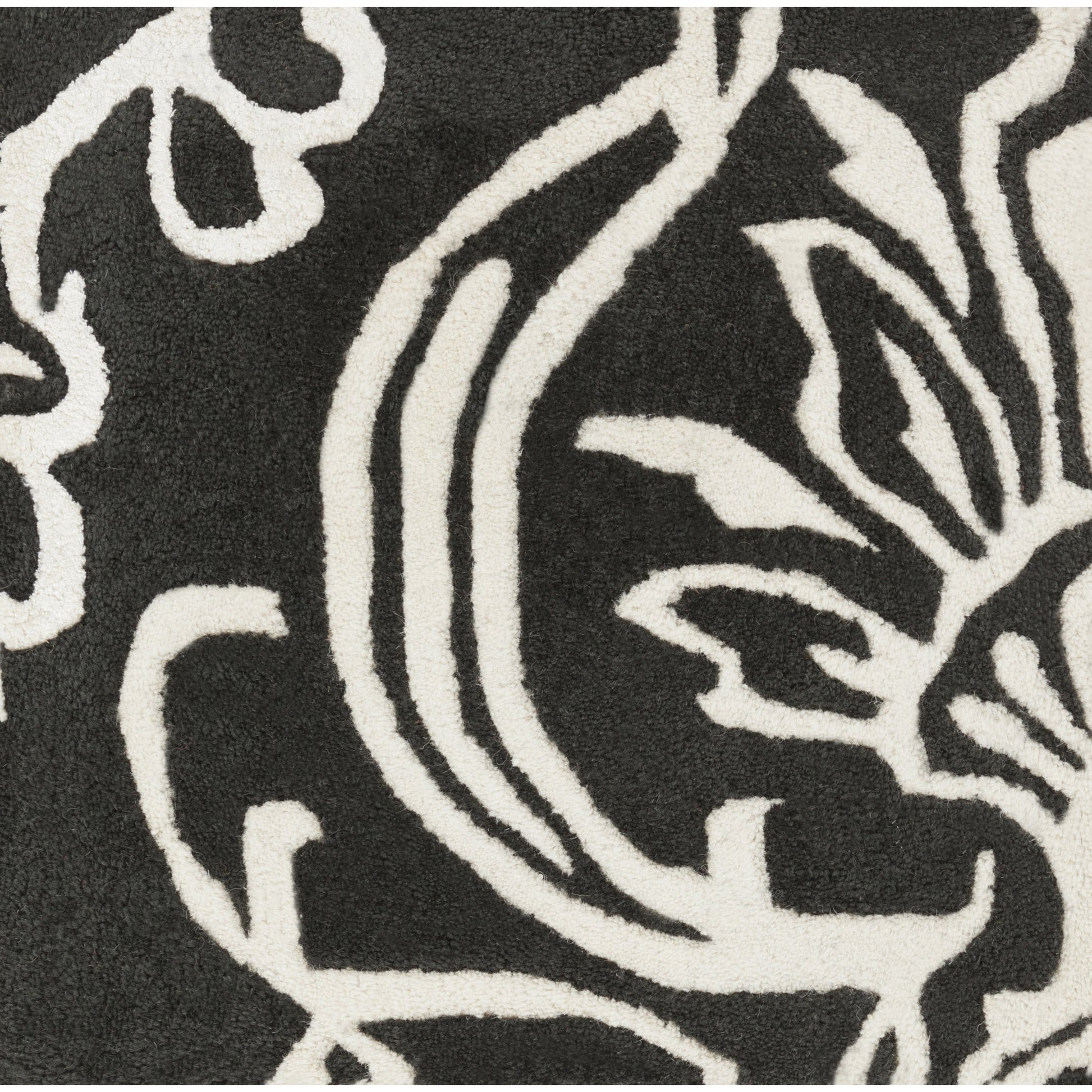 Modern Classics Rug - 226 by Surya in ivory, light olive, beige. Made from 100% new zealand wool in a unique style.
