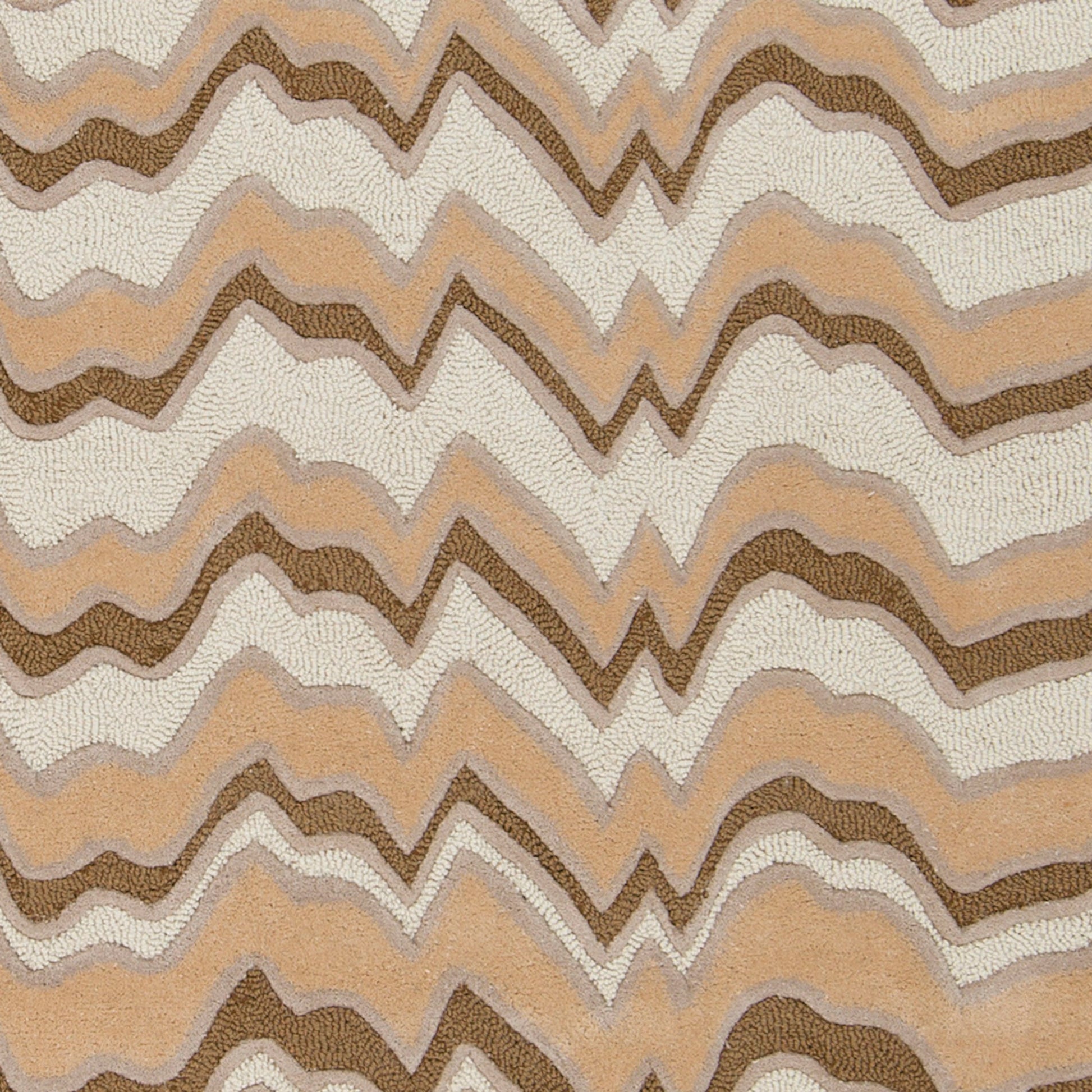 Modern Classics Rug - 684 by Surya. Made from 100% new zealand wool in a unique style.