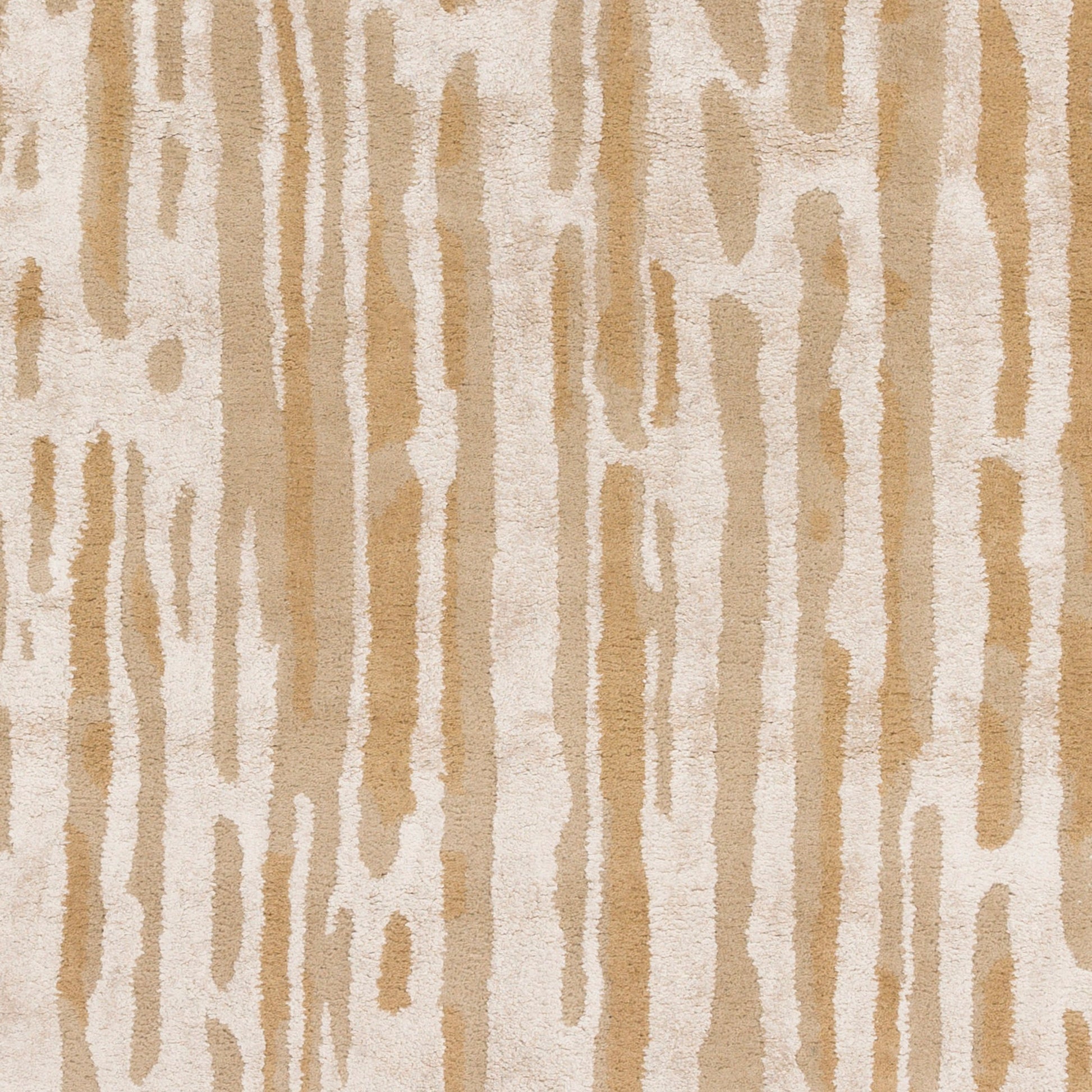 Modern Classics Rug - 2064 by Surya. Made from 100% new zealand wool in a unique style.