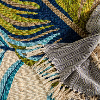 Catalina CAT52 Indoor/Outdoor Rug by Jaipur Living in blue, green. Made from 100% polypropylene in a unique style.