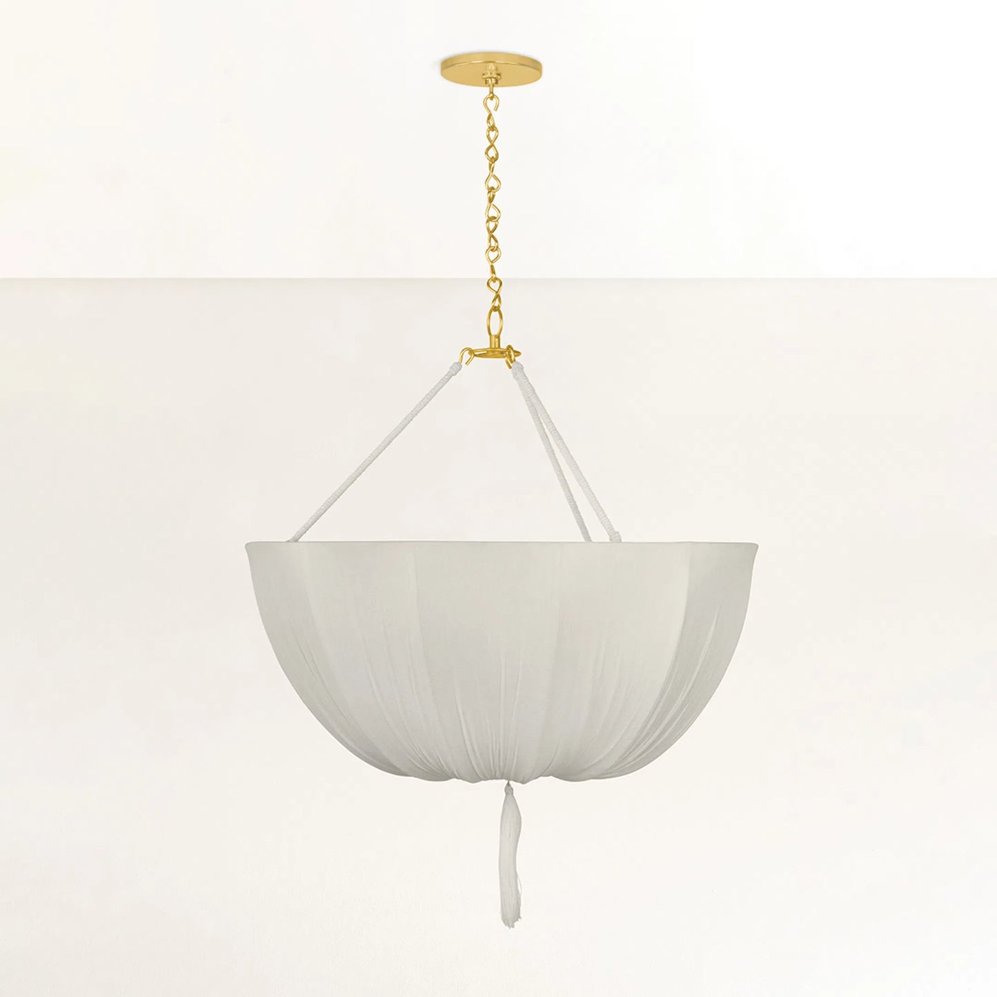 005 SI-2374269 | Additional Silo | Carolina Pendant by Hudson Valley in aged brass. Made from textile in a modern style.