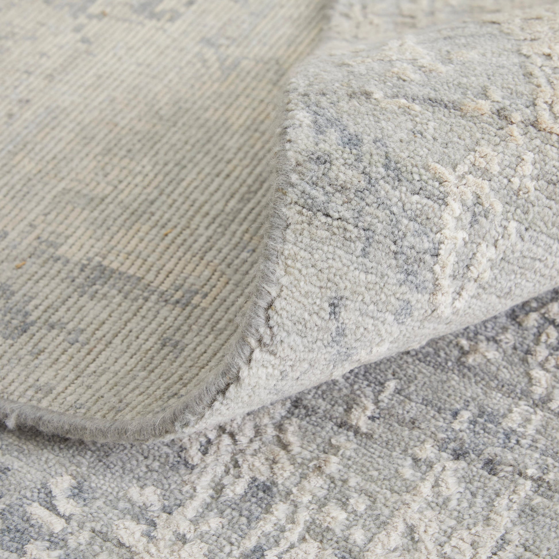 Eastfield Rug - 6989F by Feizy. Made from wool, viscose in a unique style.