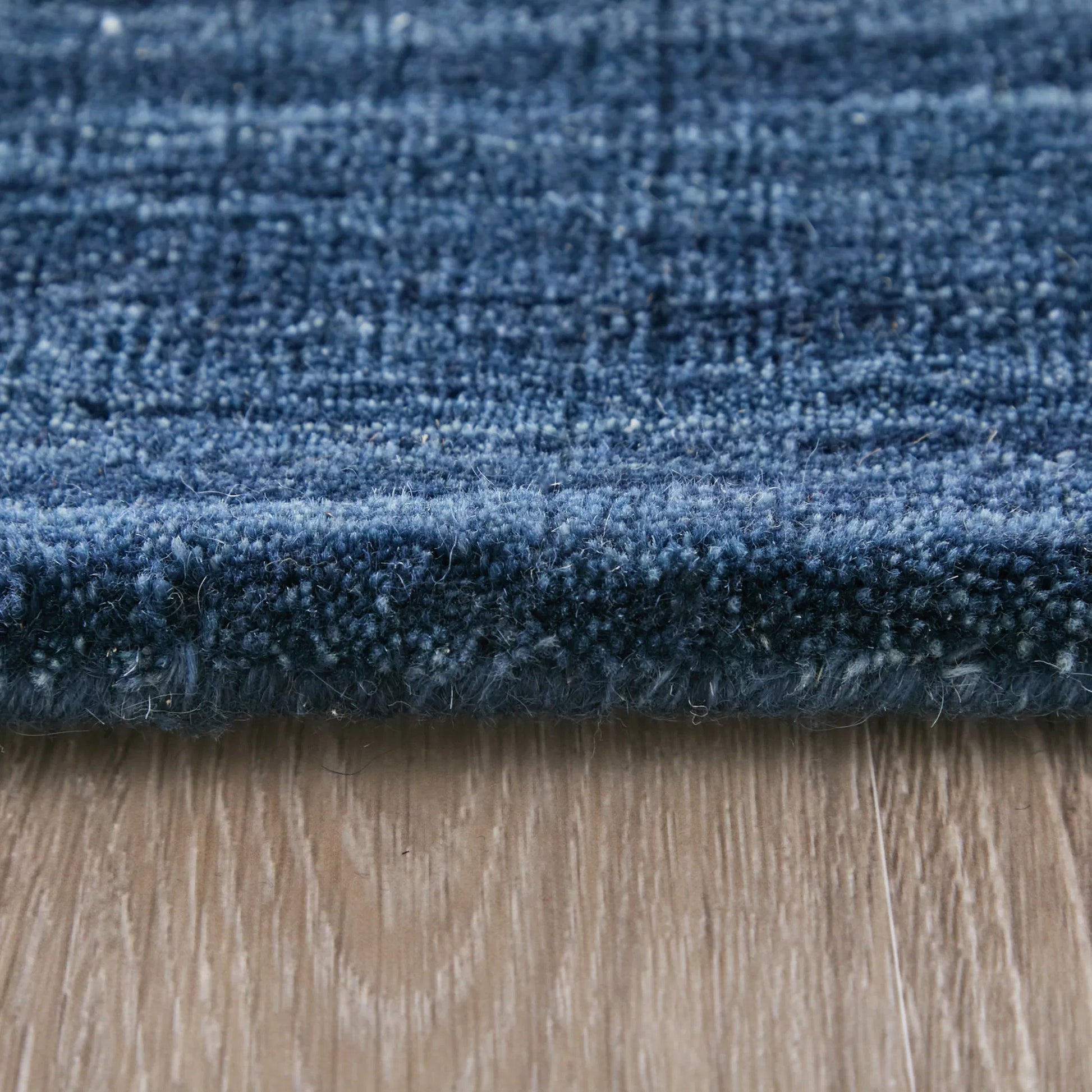 Luna Solid Rug - 8049F by Feizy. Made from wool in a unique style.