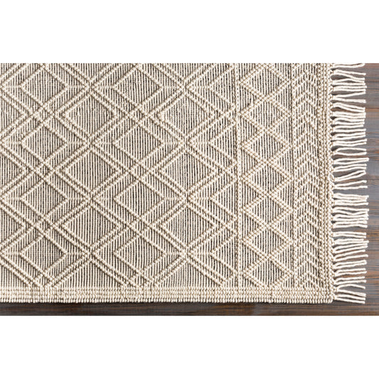 Casa DeCampo Rug by Livabliss. Made from 100% new zealand wool in a modern style.