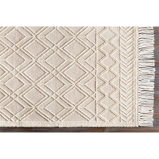 Casa DeCampo Rug by Livabliss. Made from 100% new zealand wool in a modern style.