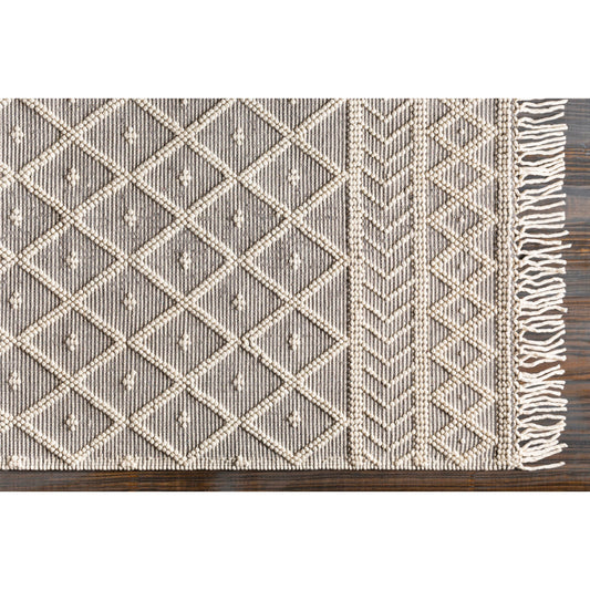 Casa DeCampo Rug by Livabliss. Made from 100% new zealand wool in a modern style.