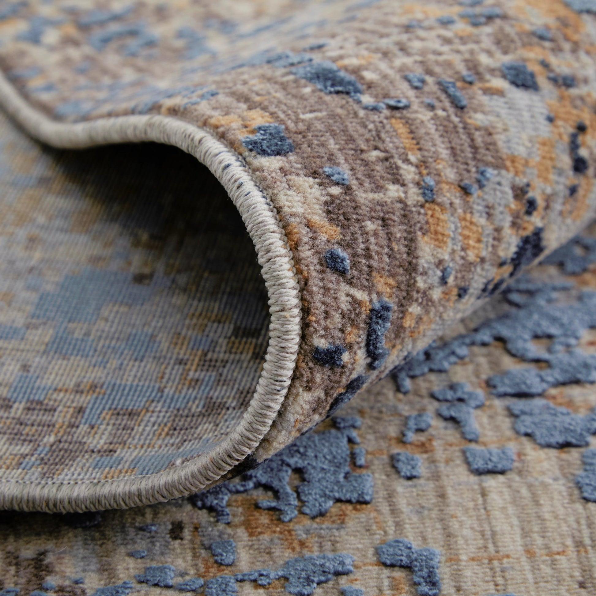 Pryor Rug - 39NGF by Feizy. Made from polyester, viscose in a unique style.