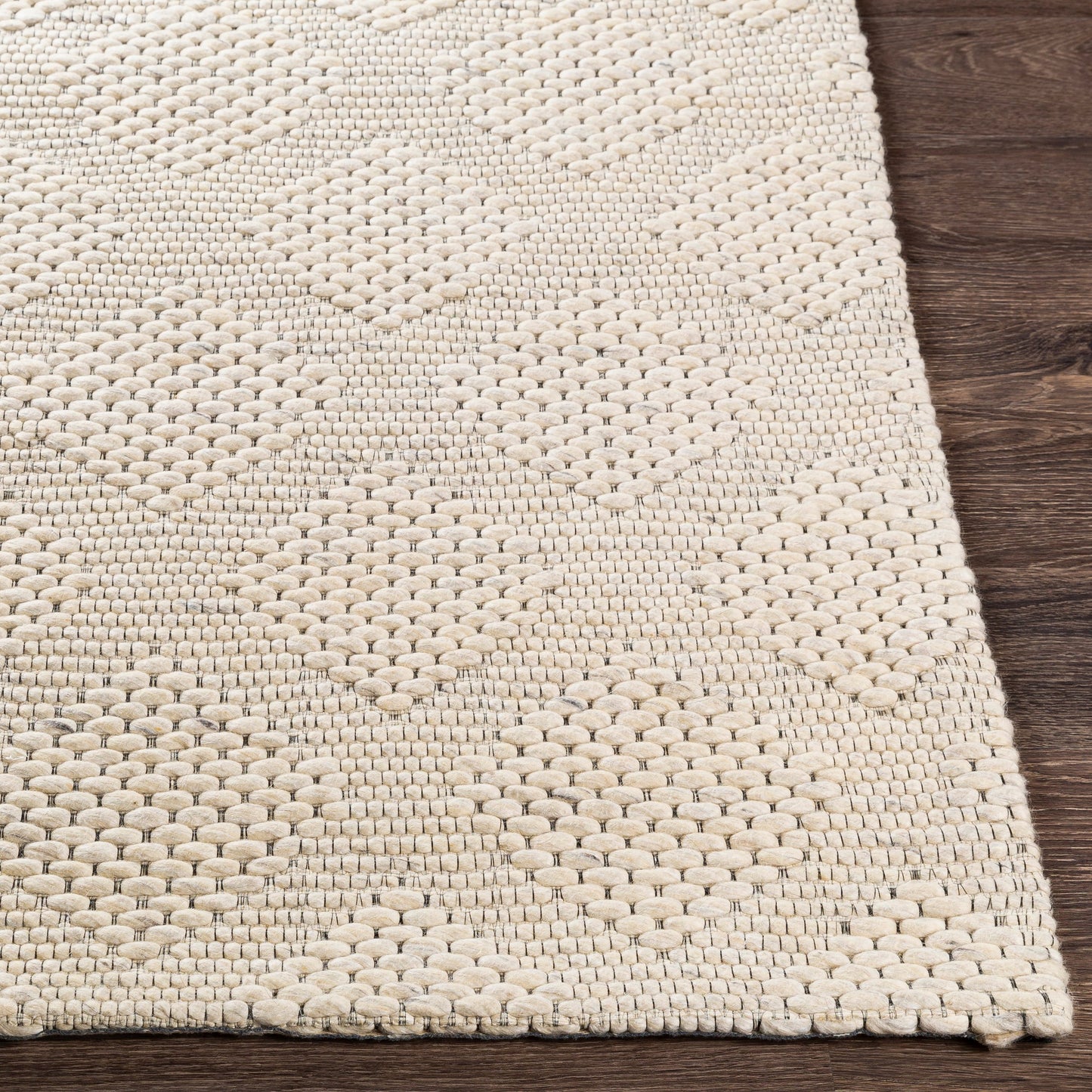 023 SI-1879678,SI-1879679,SI-1879682 | Closeup | Colarado CDO-2300 Rug by Surya. Made from 100% wool in a unique style.