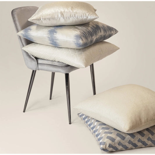 Ravish Pillow by DV Kap Home in silver. Made from 85% polyester, 15% metallic in a unique style.