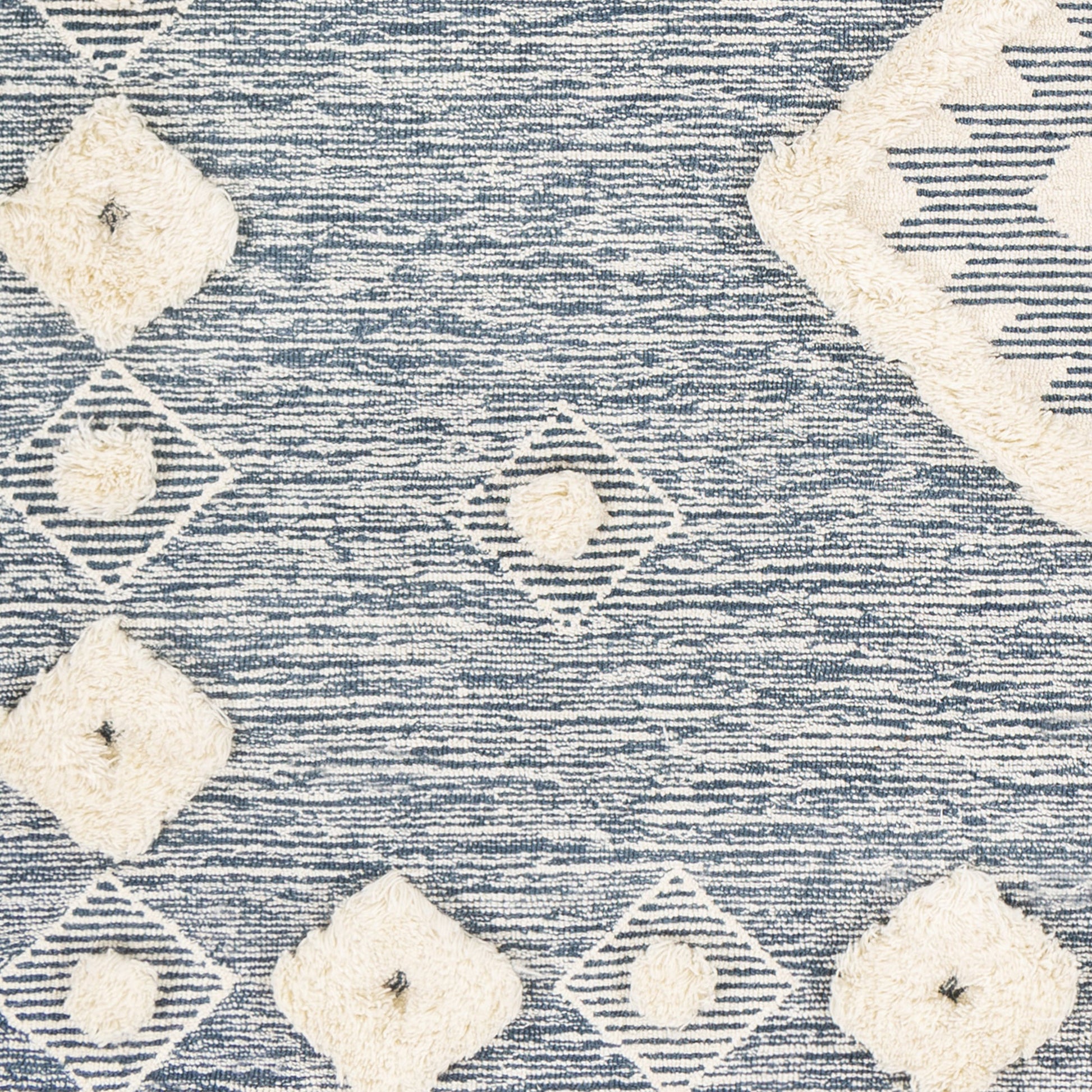 Cherokee Rug - 23799 by Surya. Made from 100% wool in a unique style.