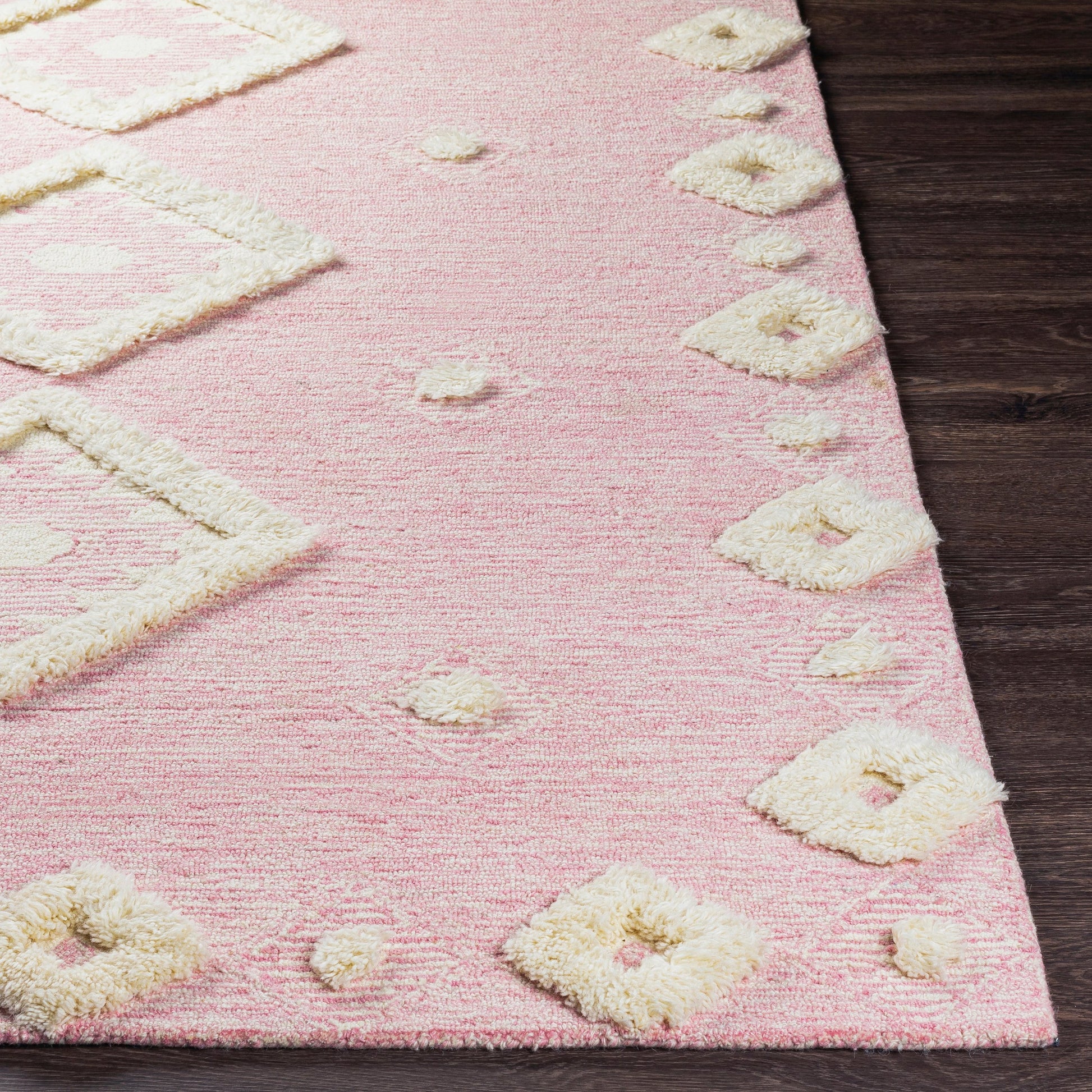 Cherokee Rug - 23799 by Surya. Made from 100% wool in a unique style.