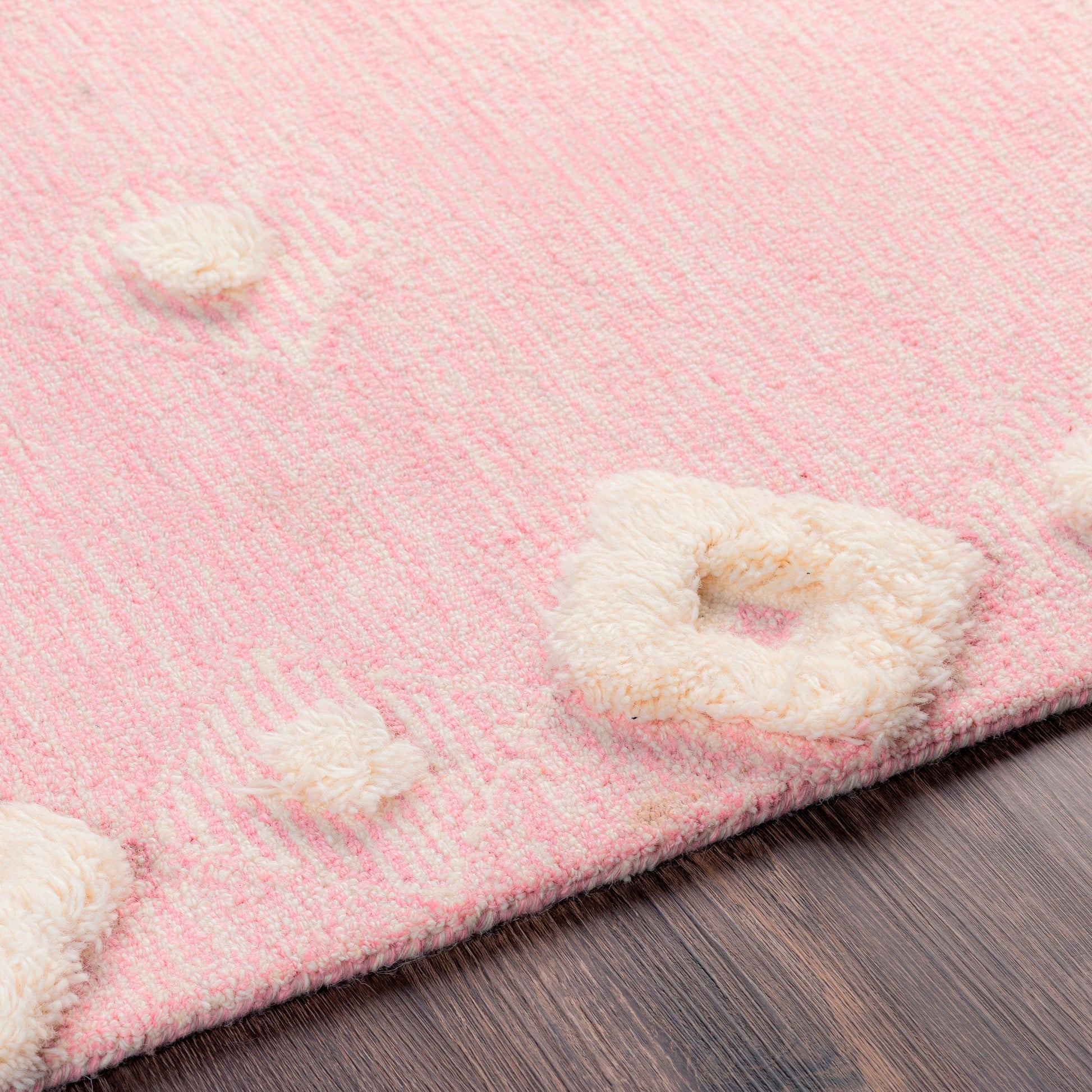 Cherokee Rug - 23799 by Surya. Made from 100% wool in a unique style.