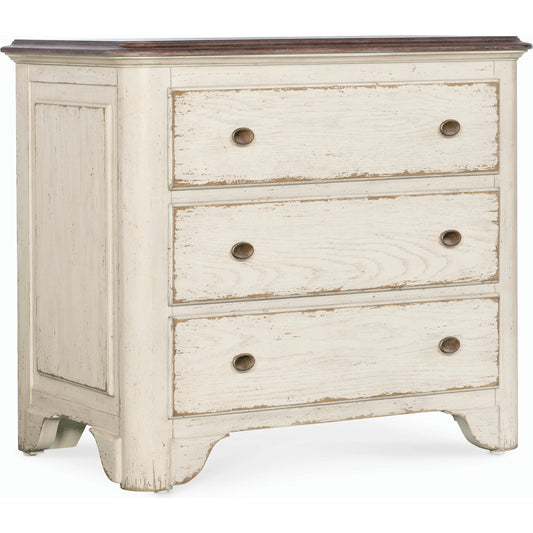 Americana Three-Drawer Nightstand by Hooker Furniture. Made from oak veneers with solid-wood edge top in a modern style.