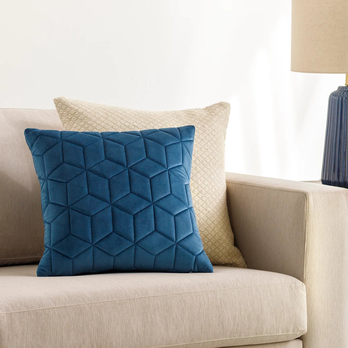 010 S-348400,S-348401 | Lifestyle | Calista Pillow - 33636 by Surya. Made from 100% polyester in a modern style.