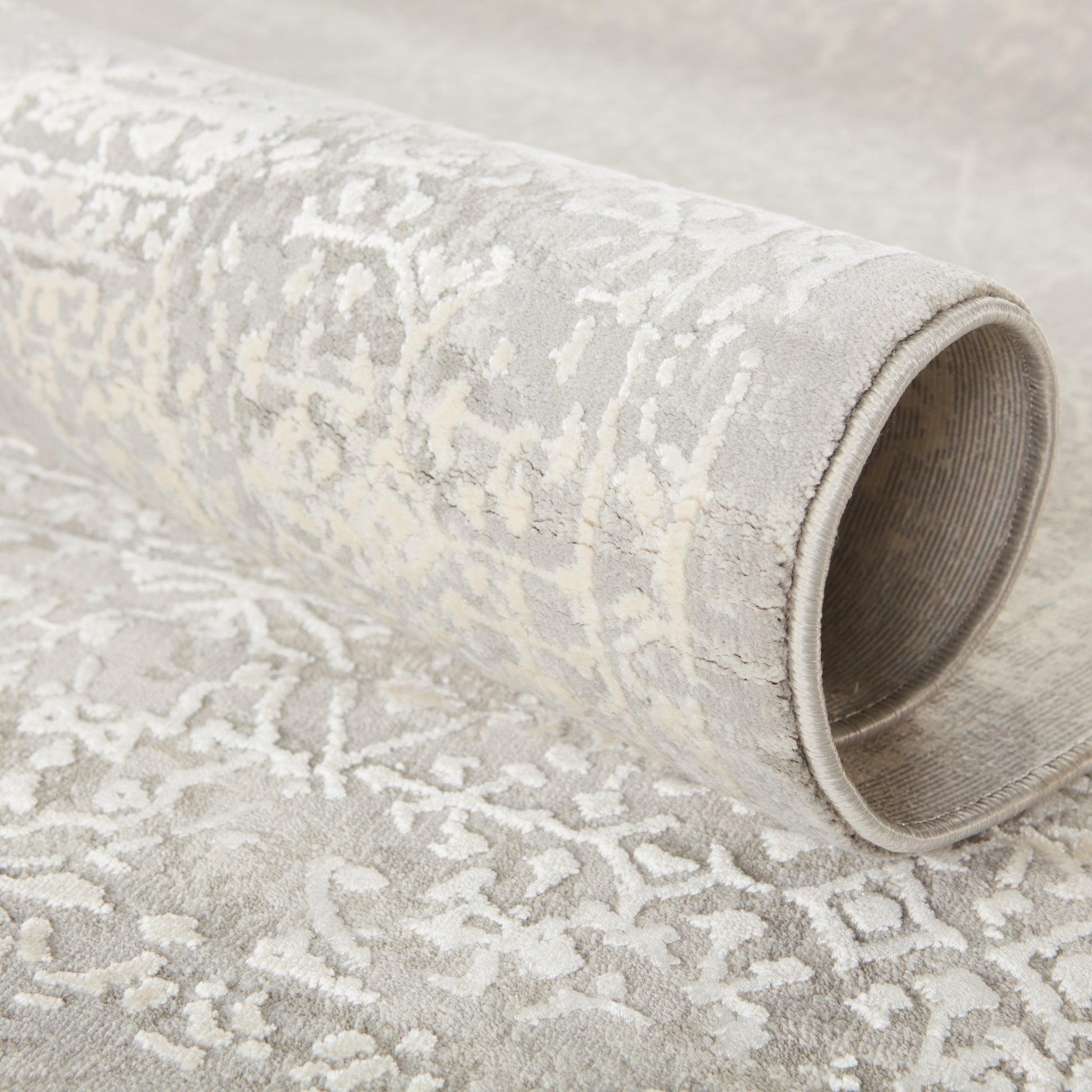 Cirque CIQ07 Rug by Jaipur Living. Made from unique in a unique style.