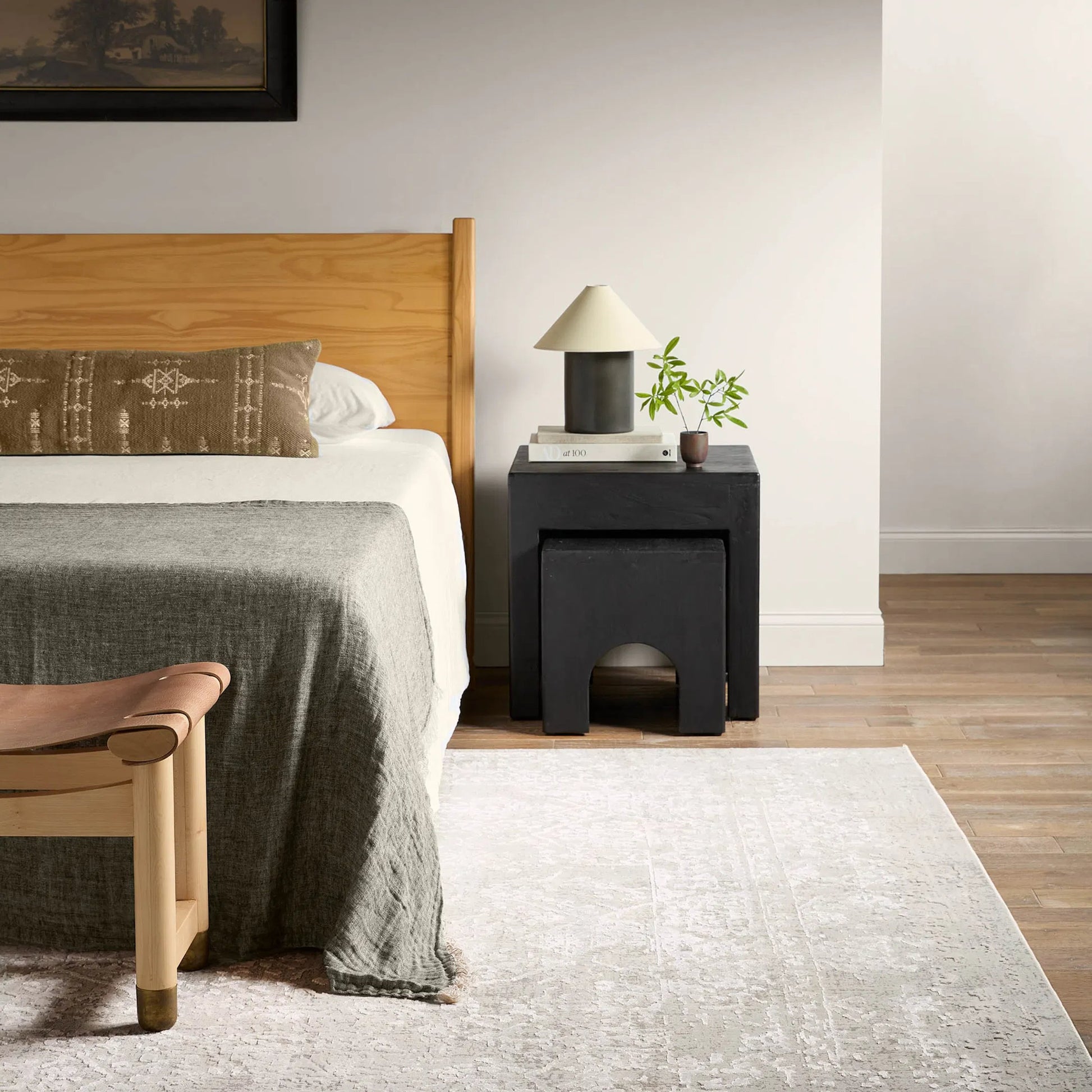 Cirque CIQ07 Rug by Jaipur Living. Made from unique in a unique style.