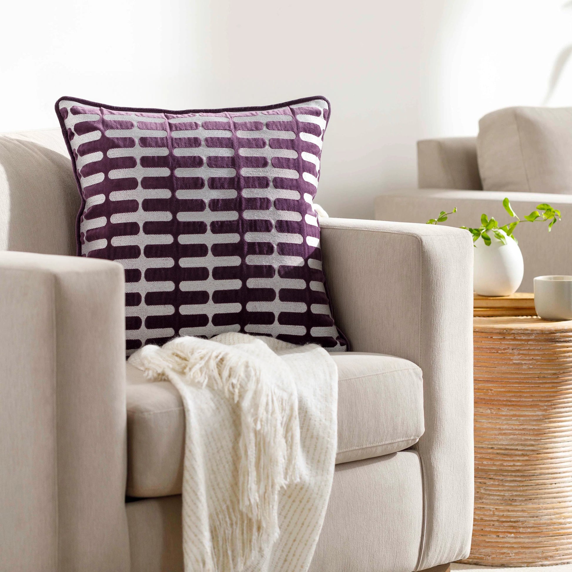 Connecticut Pillow - 485978 by Surya. Made from front: 100% cotton, back: 100% cotton in a modern style.
