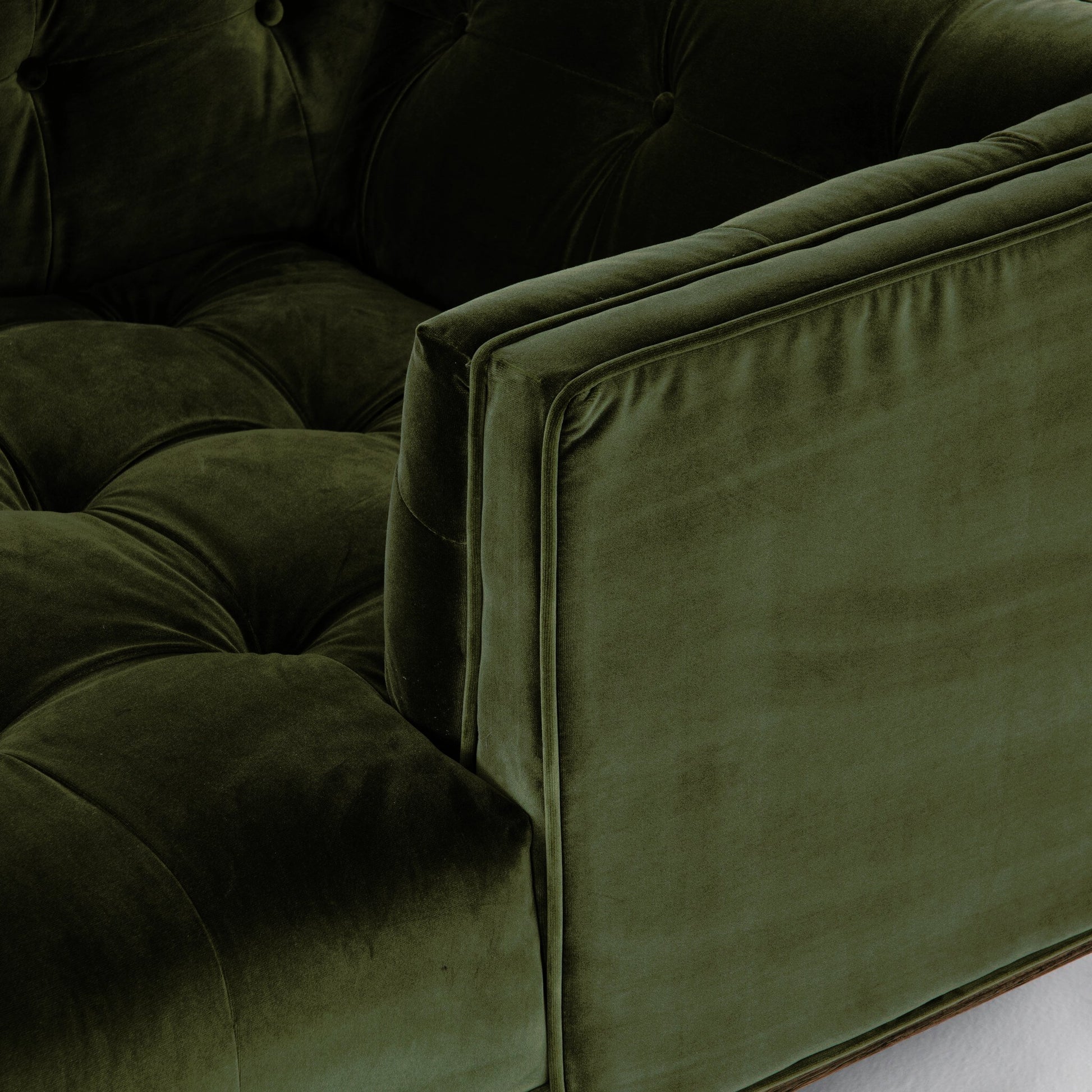 Dylan Chaise Lounge by Four Hands. Made from unique in a traditional style.
