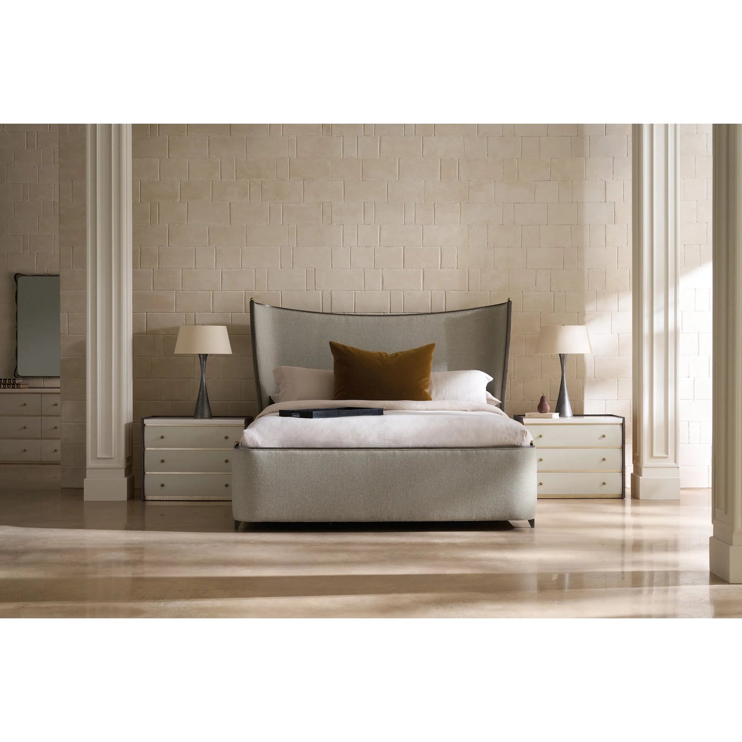 008 SI-2193791 | Lifestyle | Provence Bed by Caracole in craftsman bronze paint, brushed gold. Made from asian hardwood in a transitional style.