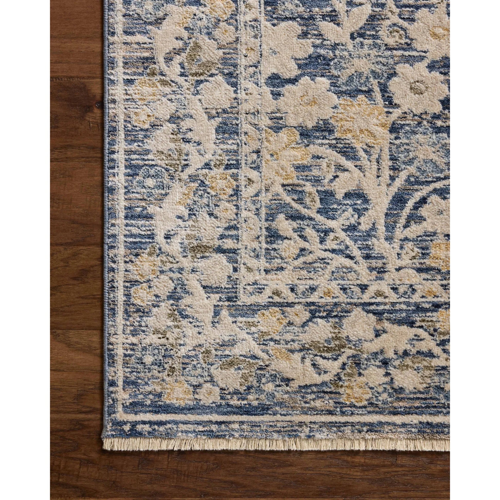 Clarisse CLS-05 Rug by Loloi. Made from 50% polyester, 50% polypropylene in a unique style.