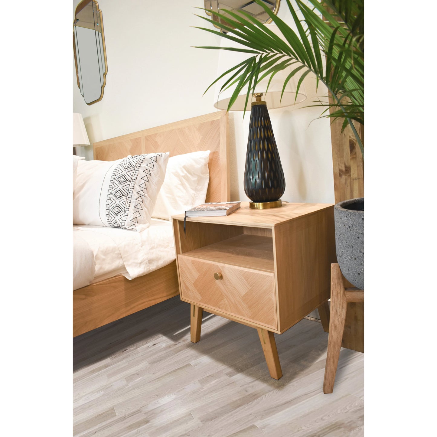 002 SI-2004200 | Lifestyle | Colton Nightstand by LH Imports in light brown and natural, brass. Made from solid oak, mdf oak veneer, brass in a transitional style.