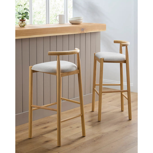 Callum Bar Stool - 530621 by Surya in upholstery: light beige, base: wheat and lacquered. Made from polyester, oak, polyurethane foam, polyfill in a modern style.