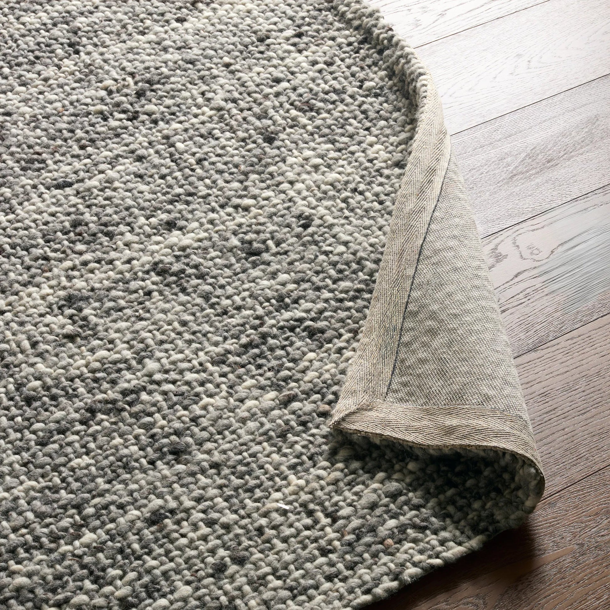 Cambridge CMB07 Rug by Jaipur Living in gray. Made from 100% wool in a unique style.