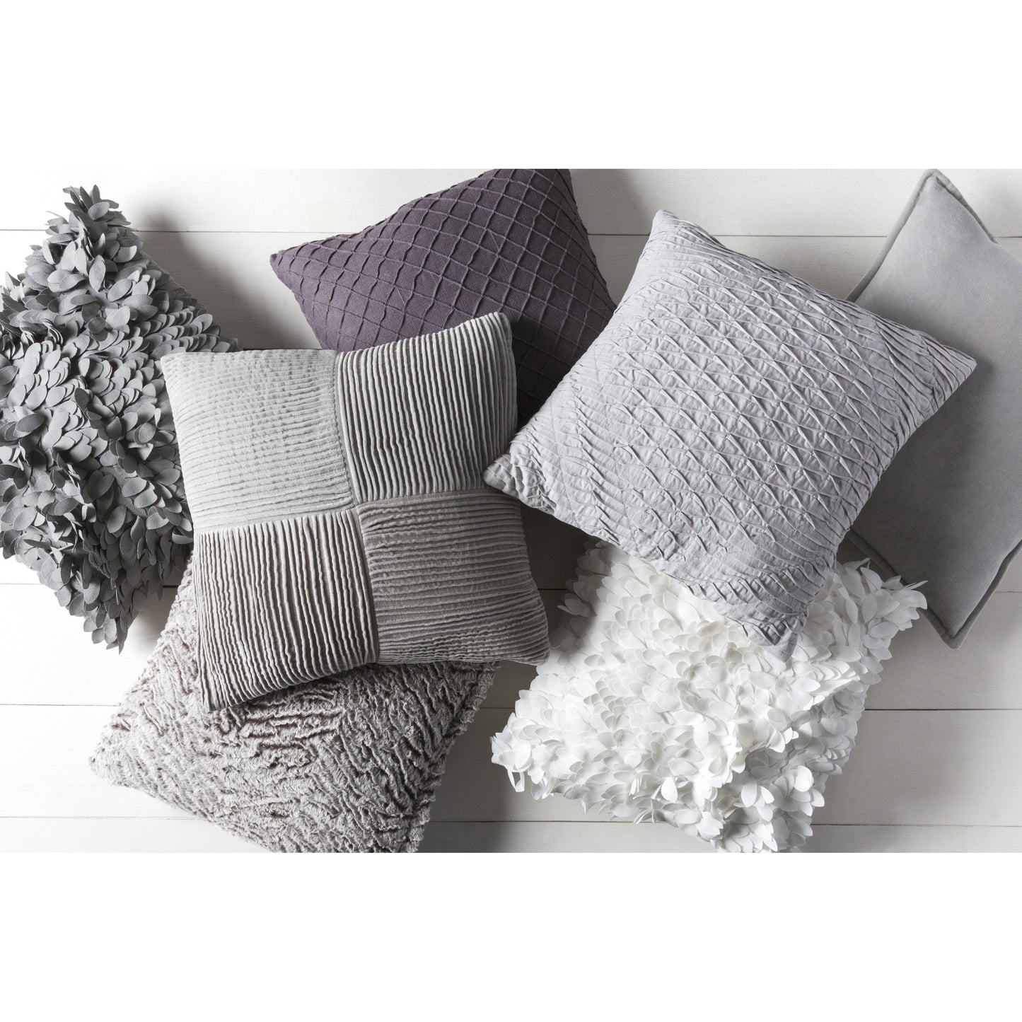 003 O-SURYA-CNR002-2222D,O-SURYA-CNR002-2222P | Lifestyle | Conrad Pillow - 33425 by Surya. Made from 100% cotton in a traditional style.