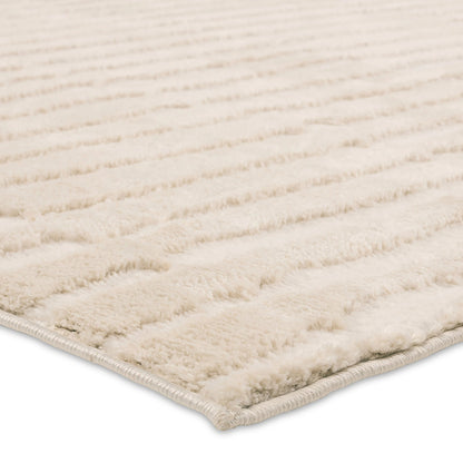 CNU02 Rug by Jaipur Living in white. Made from 70% polypropylene 30% polyester in a unique style.