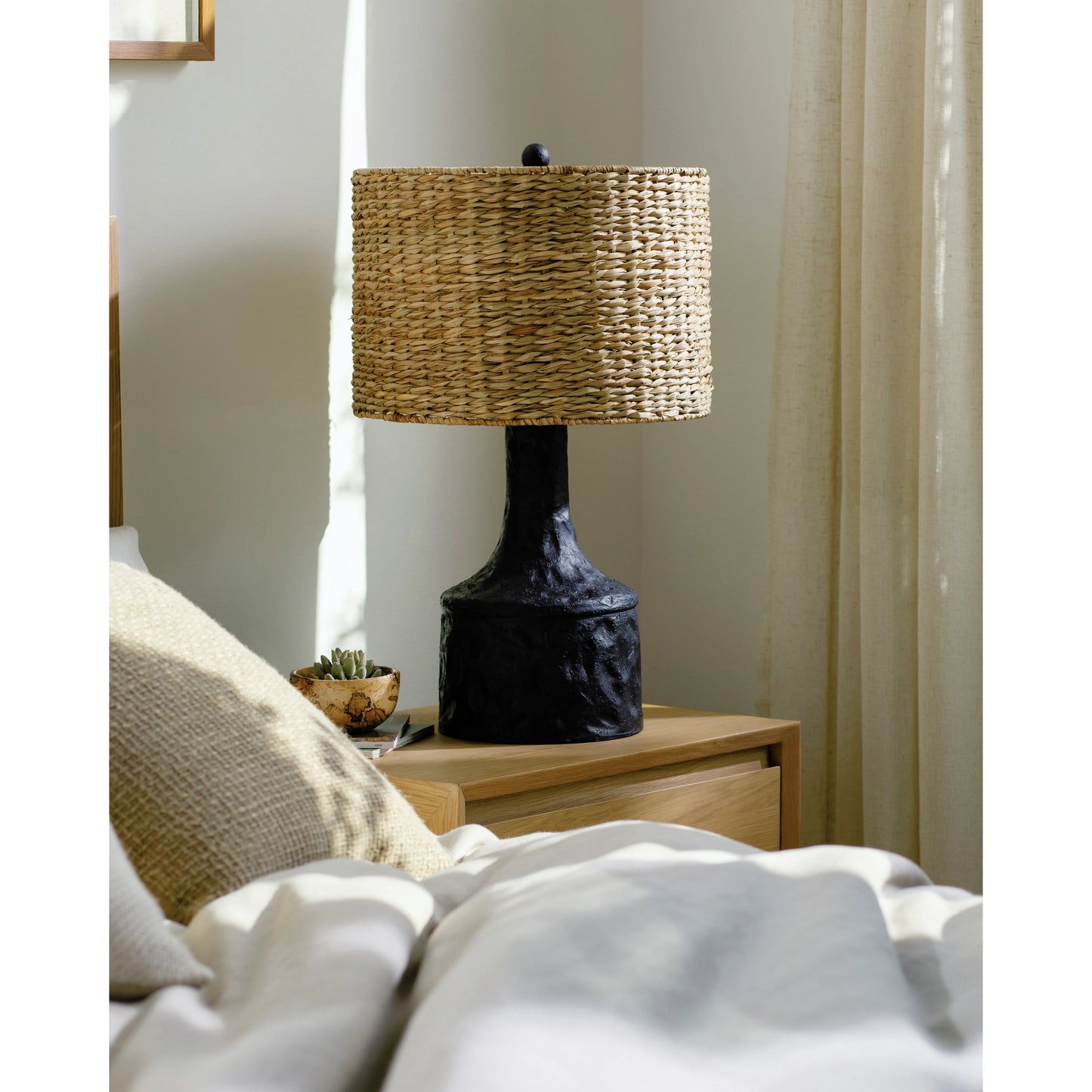 005 SI-2165529 | Lifestyle | Conway Accent Table Lamp - 535440 by Surya in paintedpainted. Made from resin, seagrass, plastic in a cottage & farmhouse style.