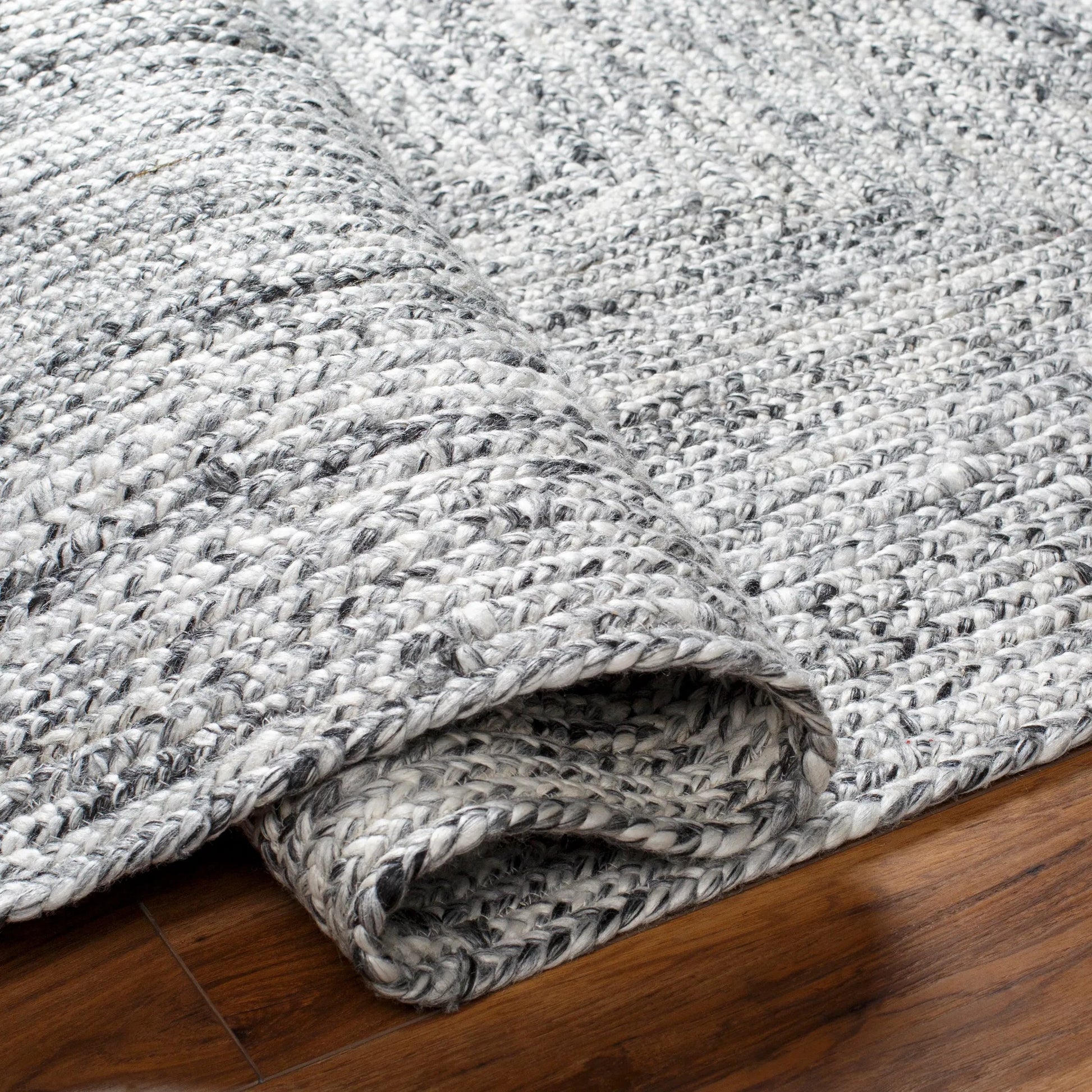 Cologne Rug - 33230 by Livabliss. Made from 100% recycled pet yarn in a unique style.
