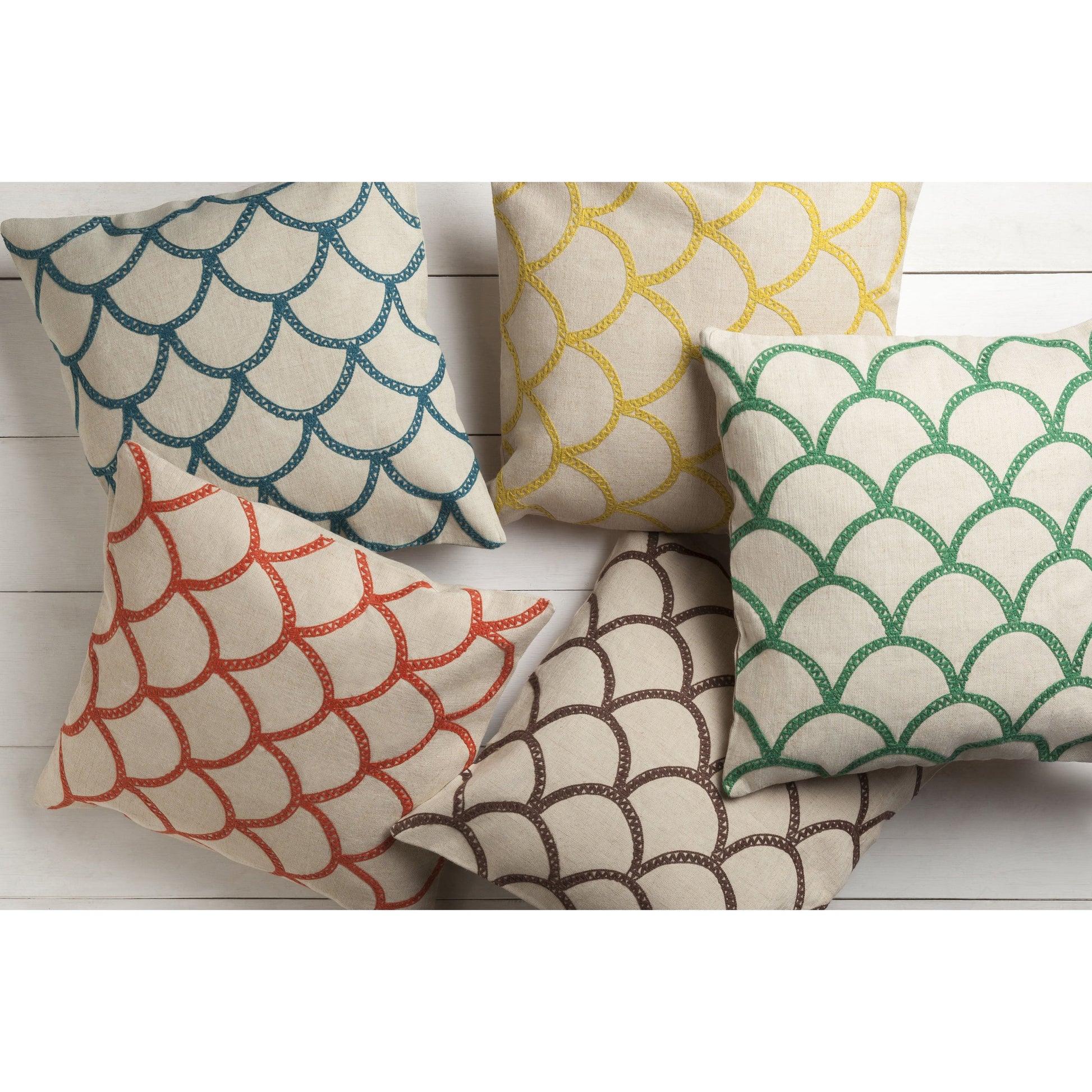 Meadow Pillow - 5854 by Surya. Made from 60% linen, 40% cotton in a modern style.