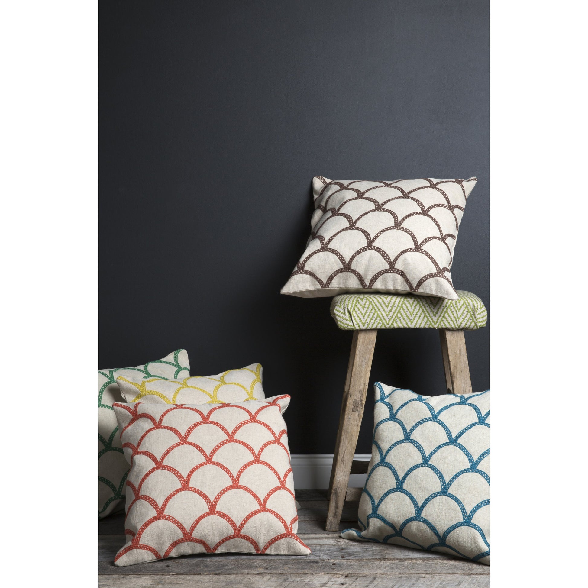 Meadow Pillow - 5854 by Surya. Made from 60% linen, 40% cotton in a modern style.