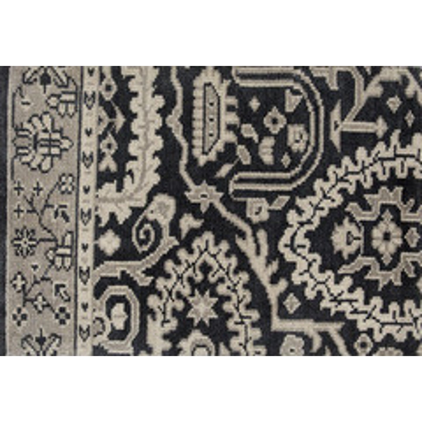 004 54304-22657 | Closeup | Cappadocia Rug - 2028 by Surya. Made from 100% wool in a unique style.