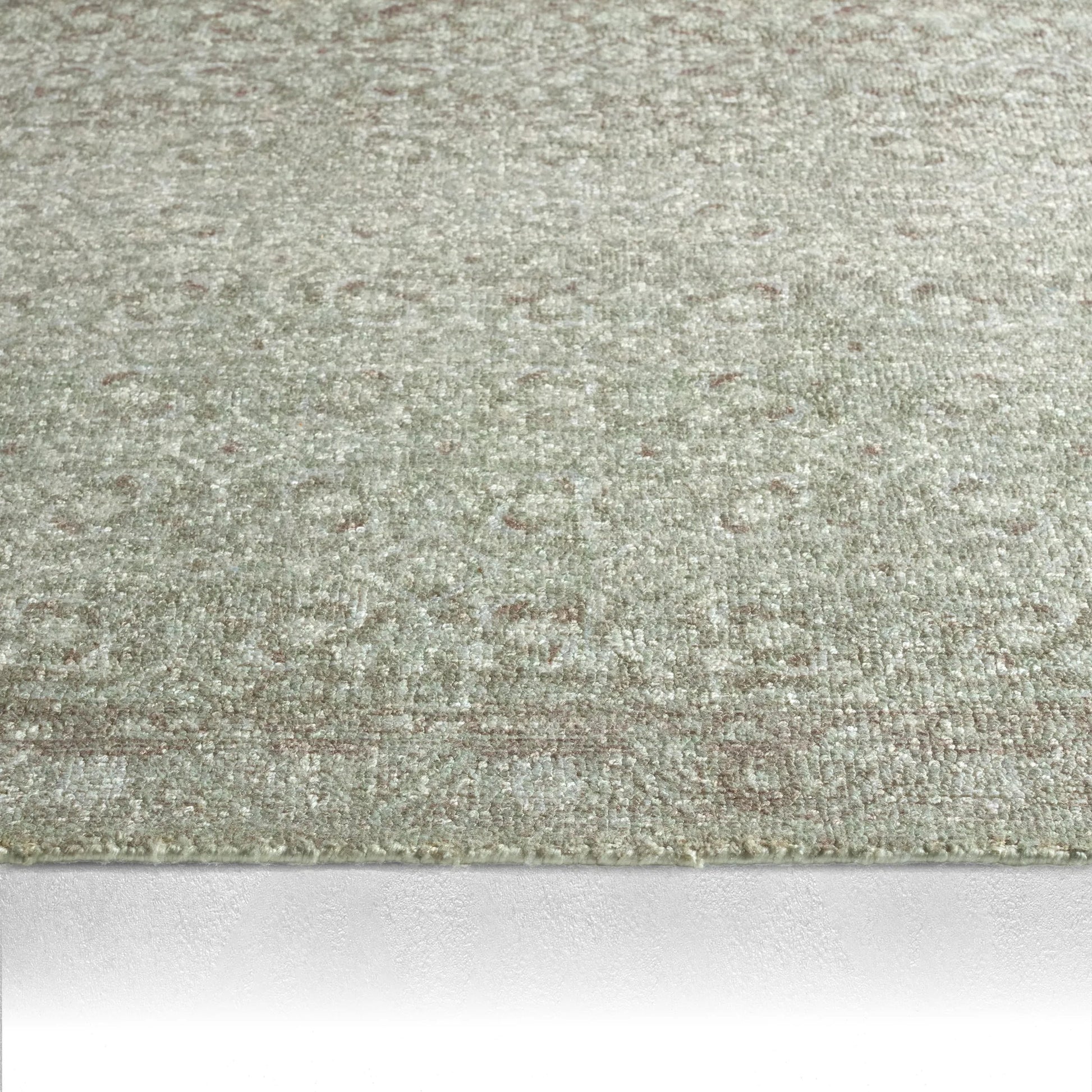 Casen CSN08 Rug by Jaipur Living in green. Made from 100% pet yarn in a unique style.