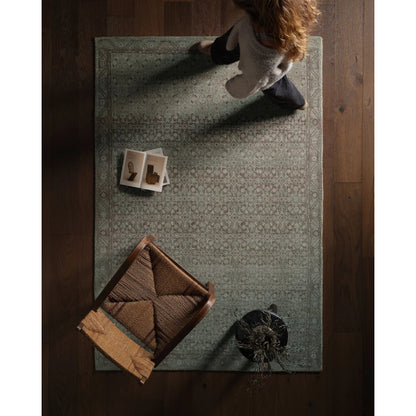 Casen CSN08 Rug by Jaipur Living in green. Made from 100% pet yarn in a unique style.