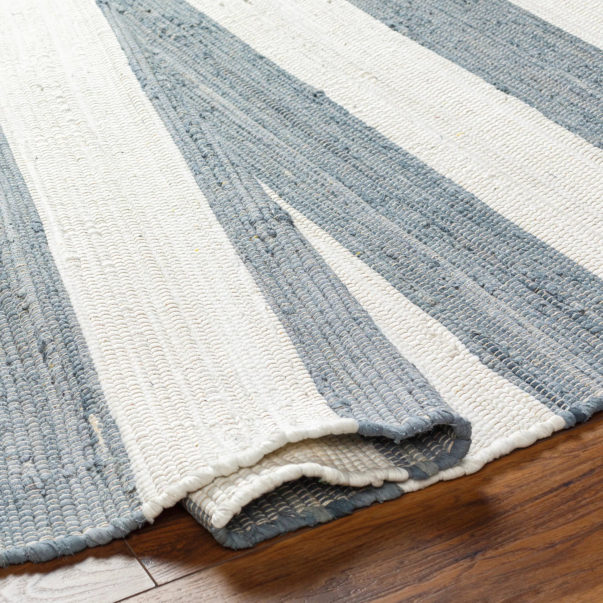 Cotone Rug - 32466 by Livabliss. Made from main: 100% recycled fabric in a unique style.