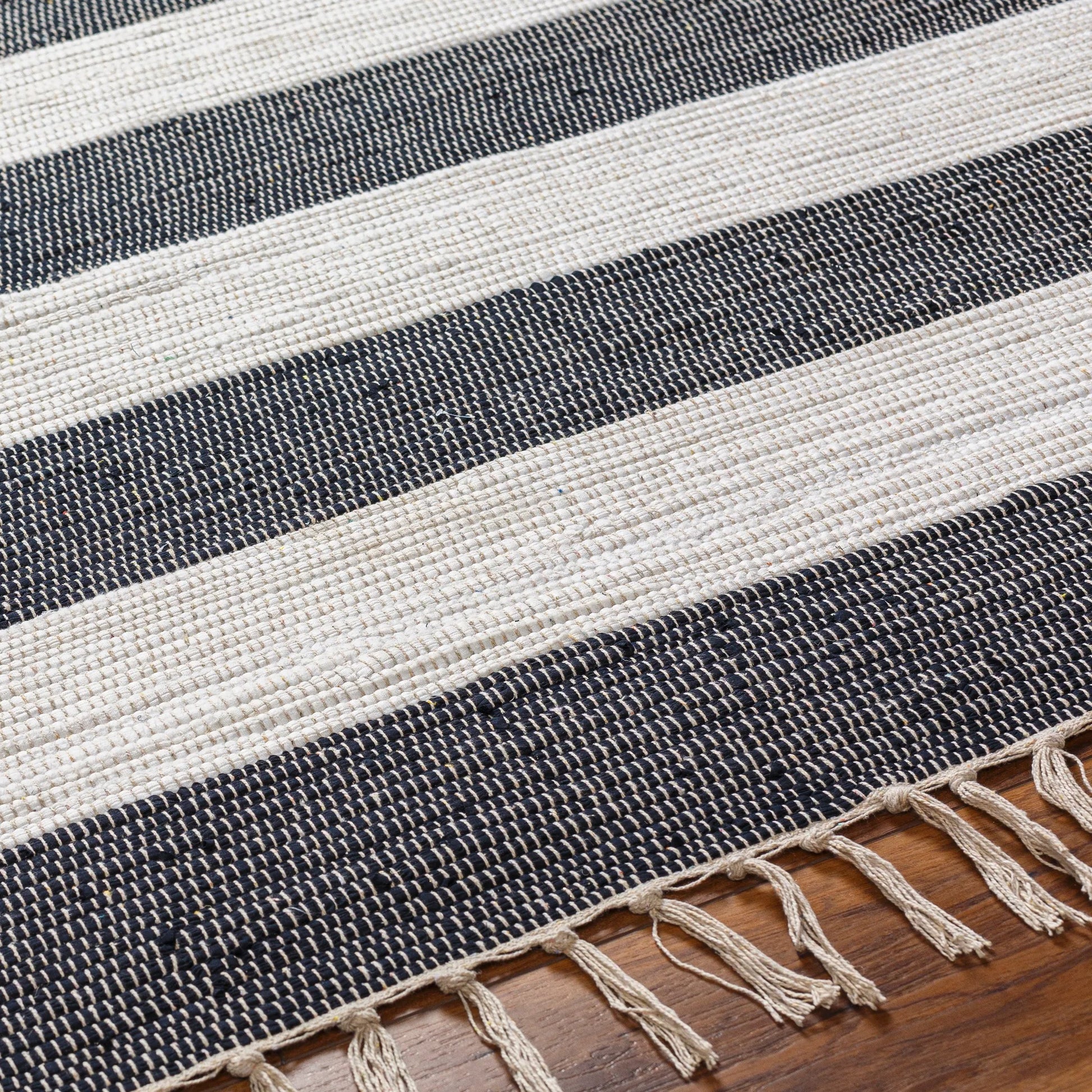 Cotone Rug - 32466 by Livabliss. Made from main: 100% recycled fabric in a unique style.