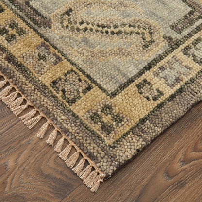 Fillmore Traditional Diamond Rug - 6943F by Feizy. Made from wool in a unique style.